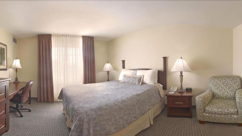 Staybridge Suites Mcallen By Ihg מראה חיצוני תמונה